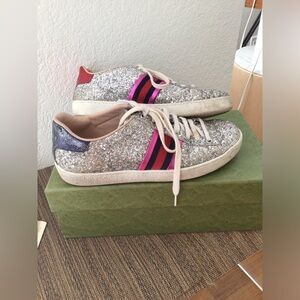 Gucci sneakers